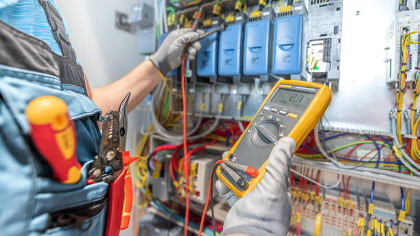 Best Best Electricians Near Me  in Raymond, WI